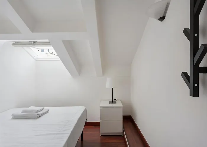 2 Bedroom 2 Bathroom Apt - Duomo 2 Διαμέρισμα